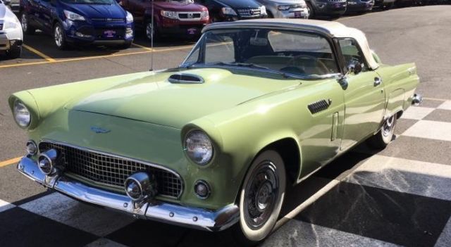 1956 Ford Thunderbird - photo 2