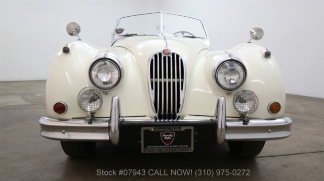 1956 Jaguar XK SE Roadster - photo 3