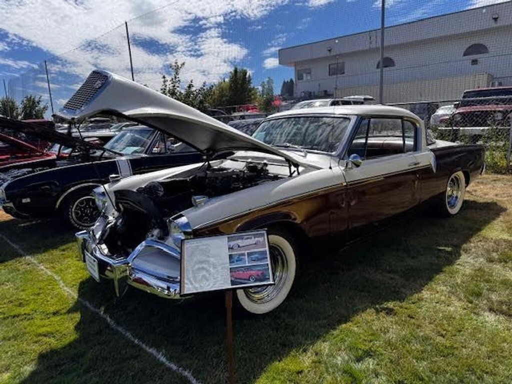 1956 Studebaker Sky Hawk - photo 2