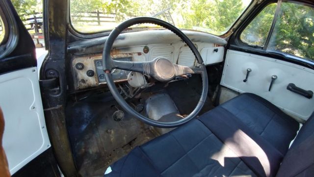 1956 Studebaker Transtar - photo 10