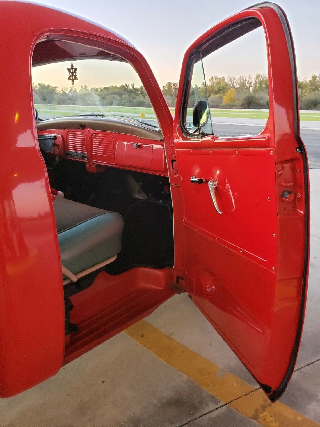 1956 Studebaker Transtar Deluxe - photo 13