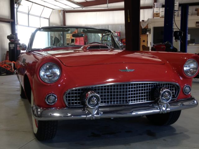 1956 Ford Thunderbird - photo 2