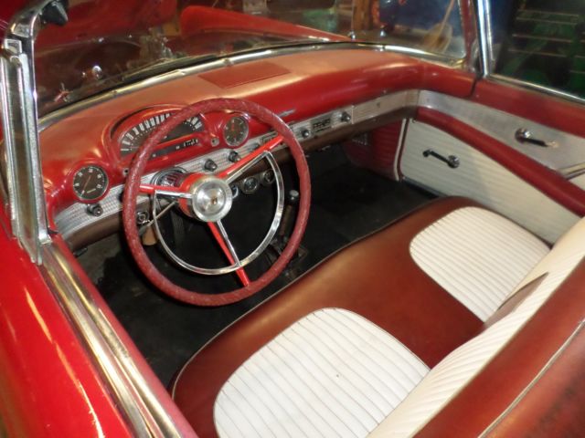 1956 Ford Thunderbird - photo 12