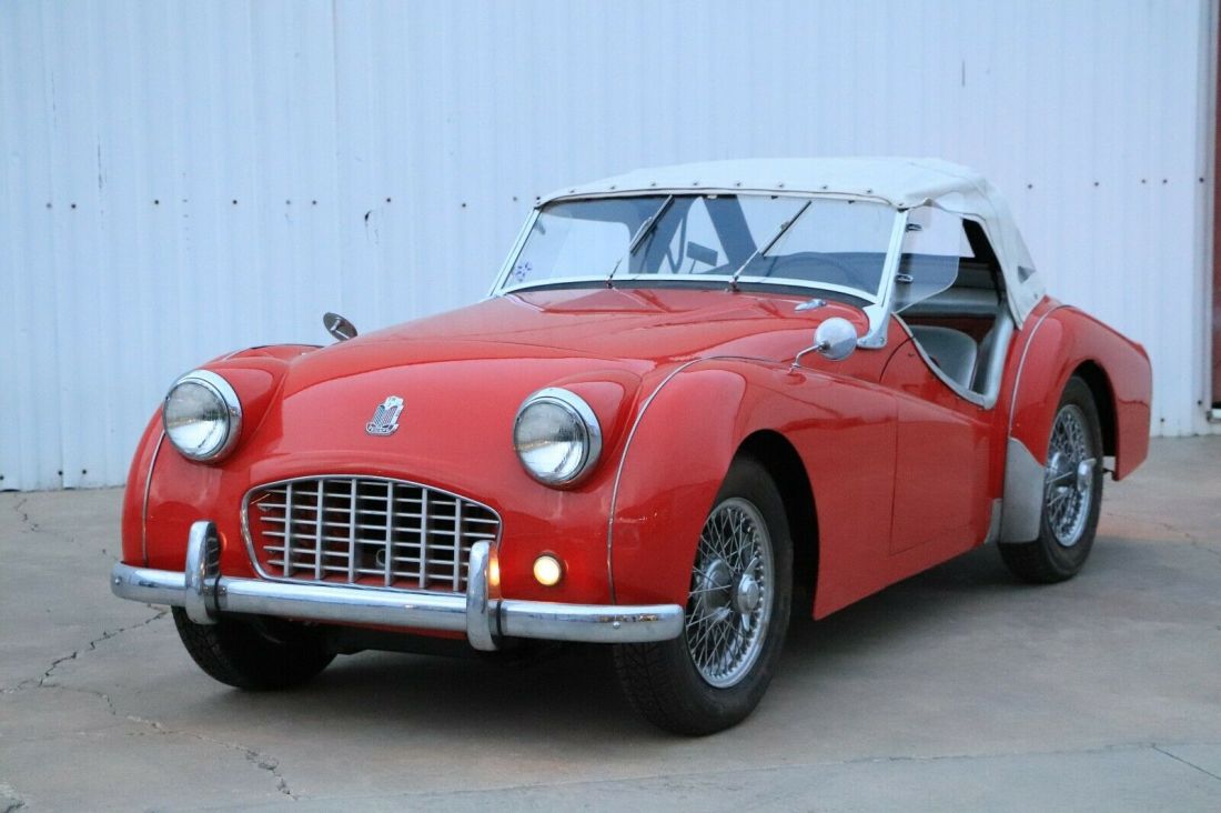 1956 Triumph TR3 Small Mouth roadster - photo 3
