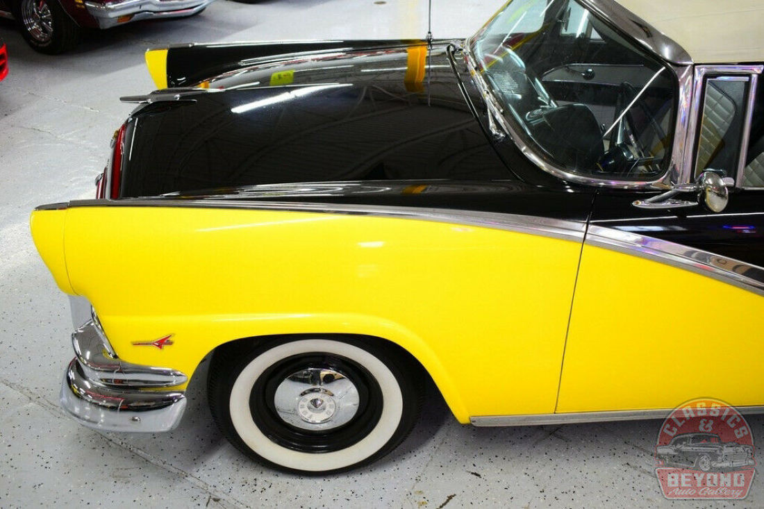 1956 Ford Fairlane - photo 11