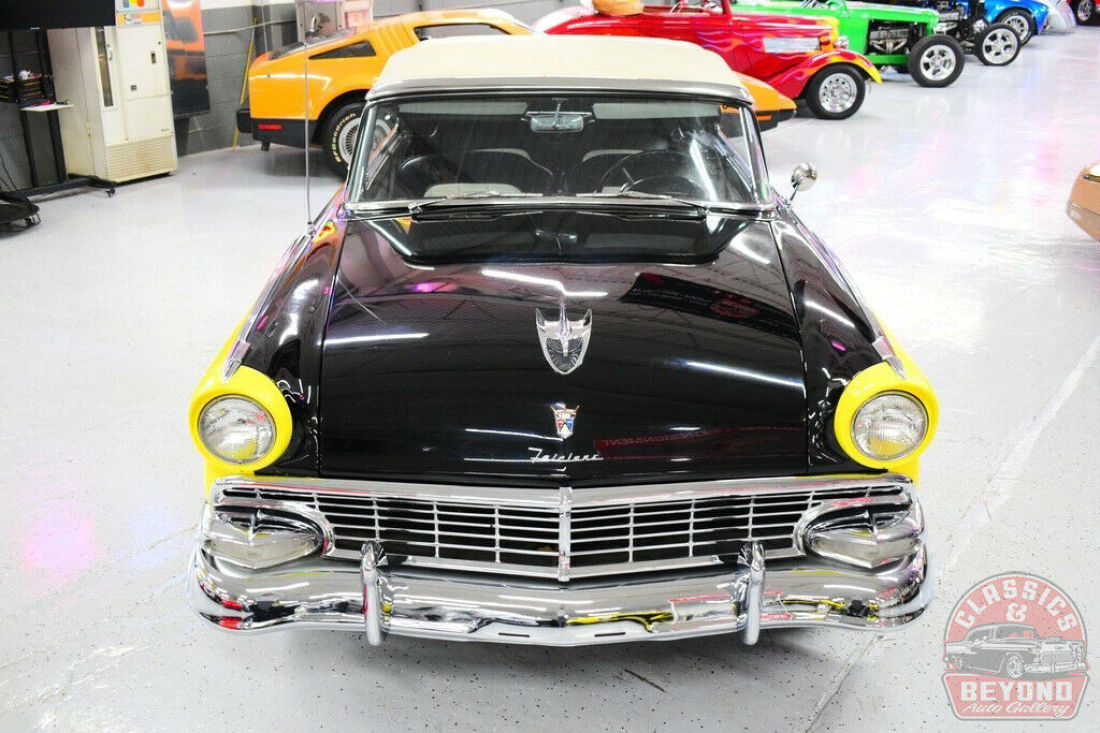1956 Ford Fairlane - photo 5