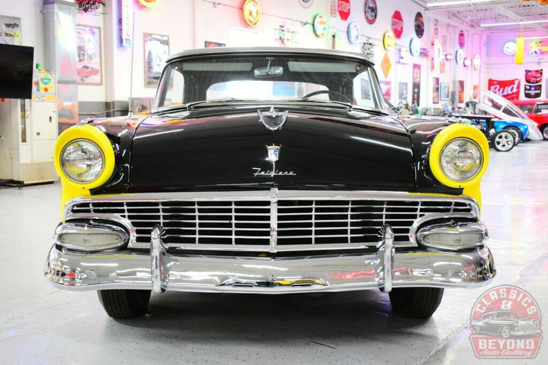 1956 Ford Fairlane - photo 6