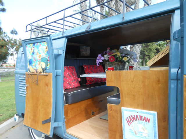 1956 Volkswagen Bus/Vanagon Wolfsburg Double Door Panel Bus Transport Split - photo 13