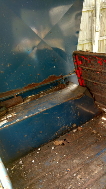 1956 Willys Station Wagon - photo 12