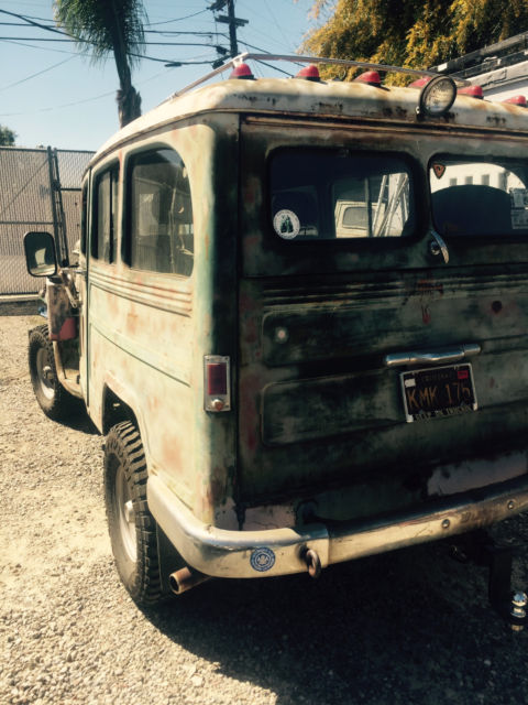 1956 Willys WAGON - photo 2
