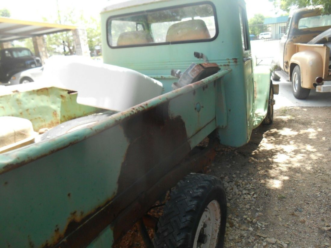 1956 Willys - photo 11