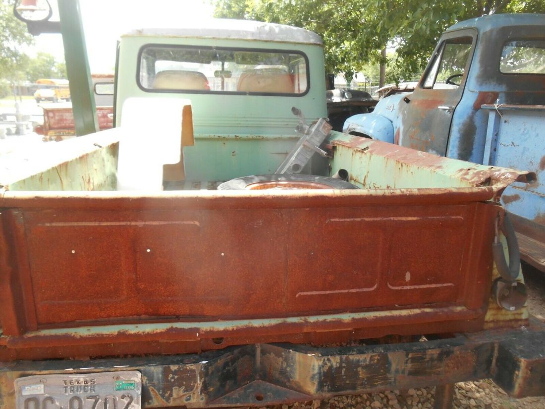 1956 Willys - photo 8