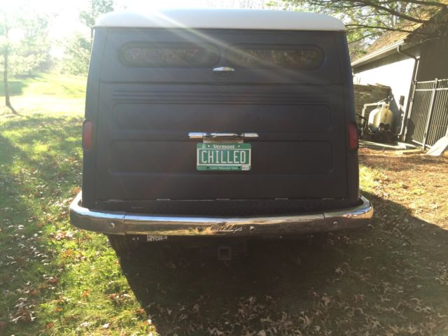 1956 Willys Wagon - photo 10