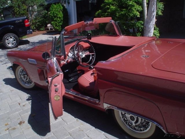 1957 Ford Thunderbird - photo 5