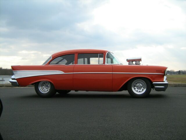 1957 Chevrolet Bel Air/150/210 210 - photo 2