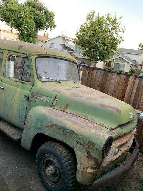1957 International Harvester Travelall - photo 3