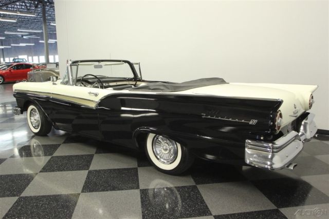 1957 Ford Fairlane 500 Sunliner - photo 8