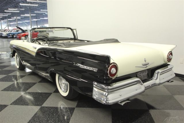 1957 Ford Fairlane 500 Sunliner - photo 9