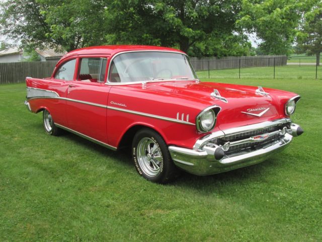 1957 57 Chevrolet 1500 Door Sedan Custom 383 Stroker 700R-4 Auto Trans 150 V8 1957 Chevrolet Bel Air/150/210