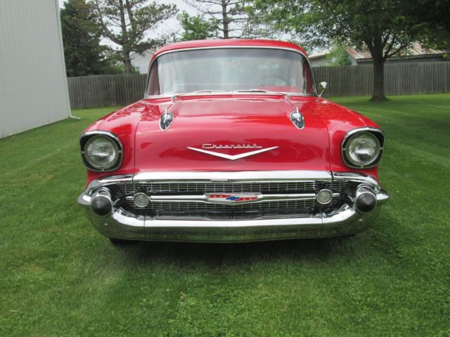 1957 Chevrolet Bel Air/150/210 - photo 2