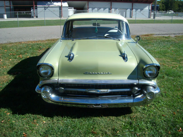 1957 Chevrolet Bel Air/150/210 - photo 3