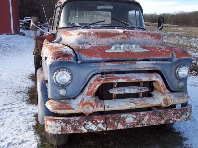 1957 GMC 370 coe low cab forward - photo 3
