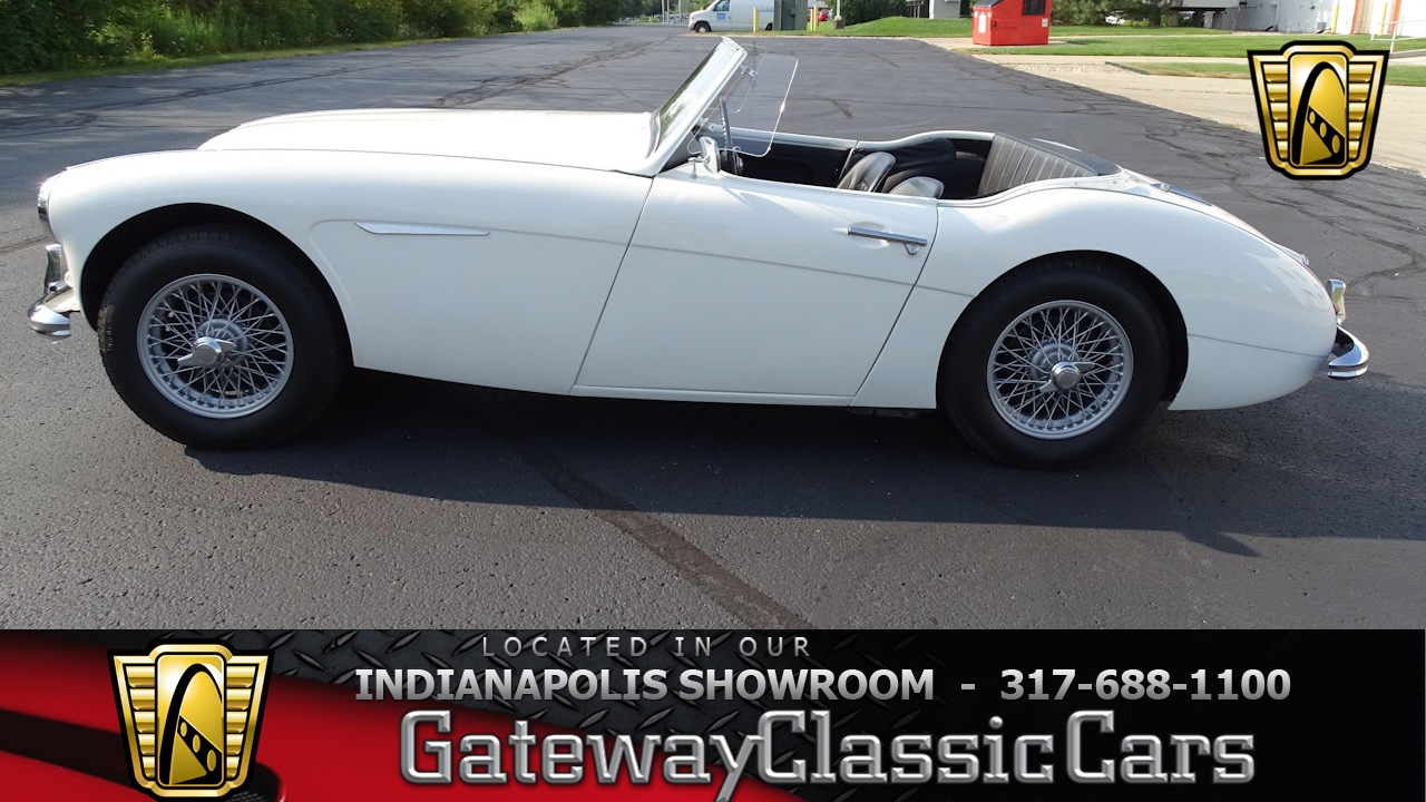 1957 Austin Healey 100 0 White Convertible 350 CID V8 4 Speed Automatic 1957 Austin Healey 100 --