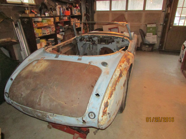 1957 Austin Healey 100-6 - photo 11