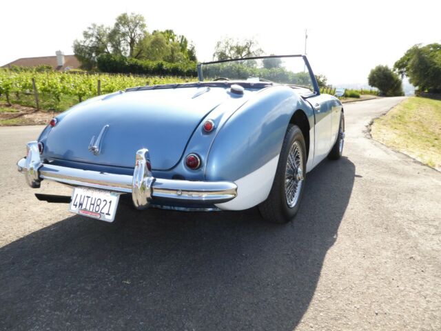 1957 Austin Healey 100-6 - photo 6