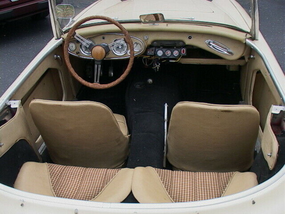 1957 Austin Healey 100-6 - photo 13