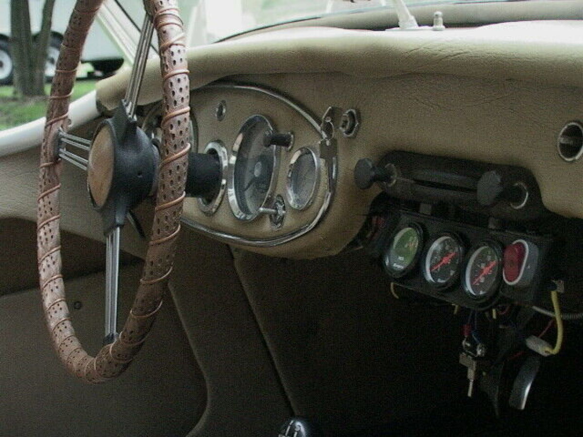 1957 Austin Healey 100-6 - photo 6
