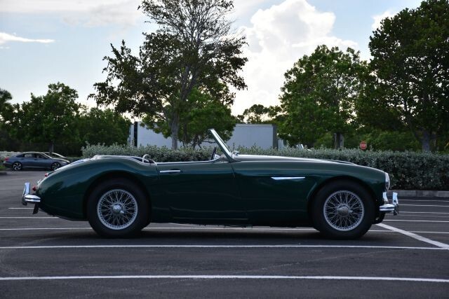 1957 Austin Healey 100-6 - photo 5