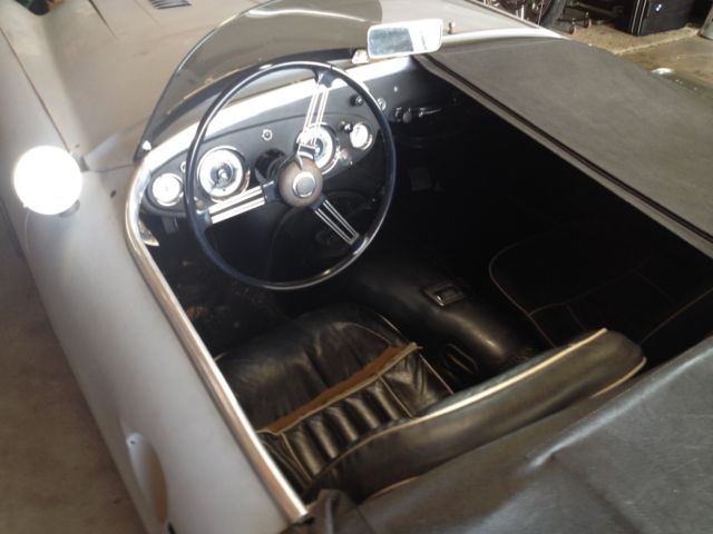 1957 Austin Healey 100-6 - photo 10