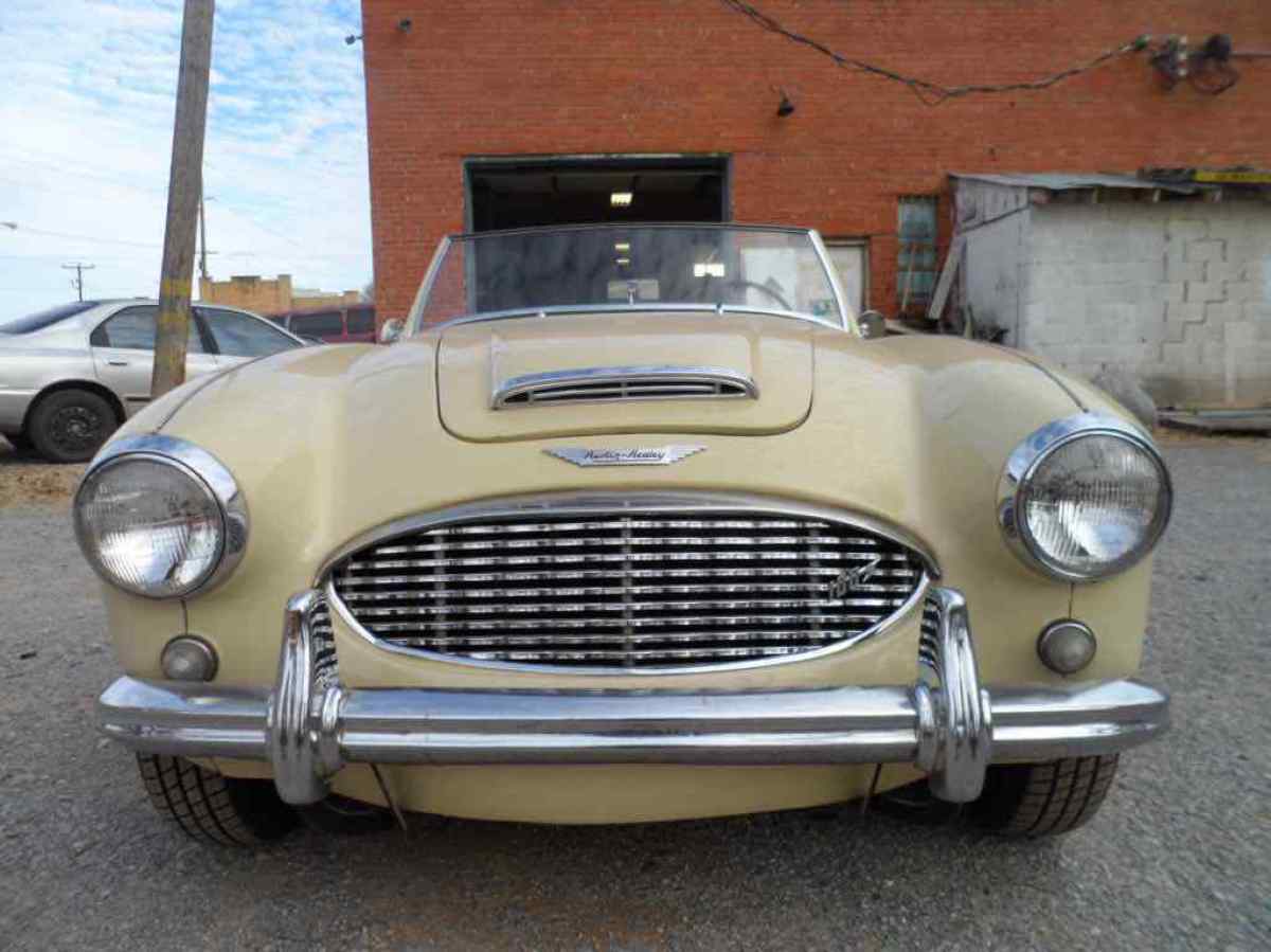 1957 Austin Healey 100-Six - photo 4