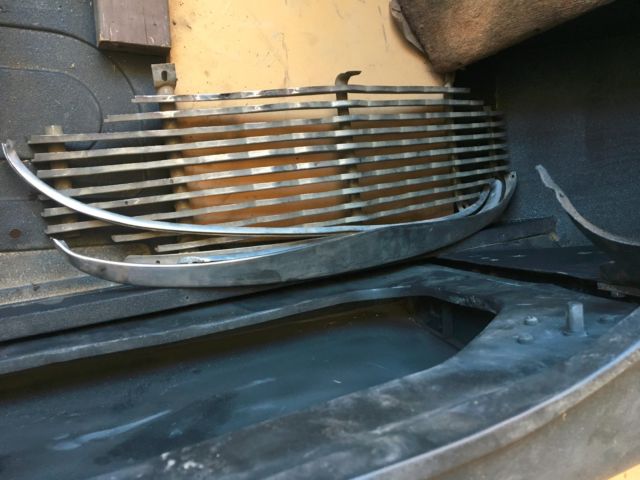1957 Austin Healey - photo 12