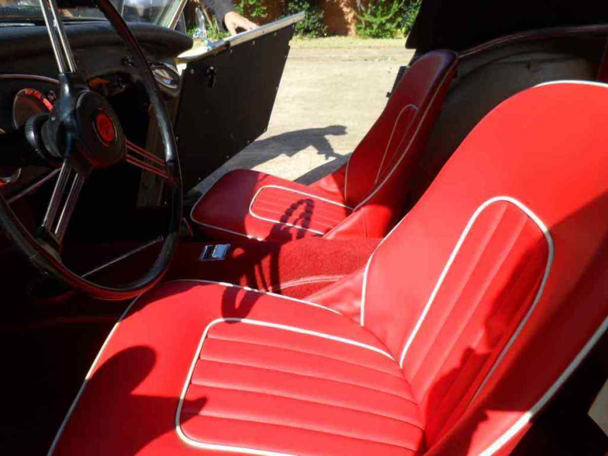 1957 Austin Healey 100-6 - photo 3