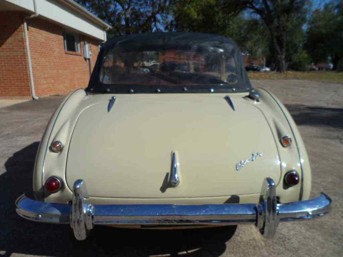 1957 Austin Healey 100-6 - photo 5