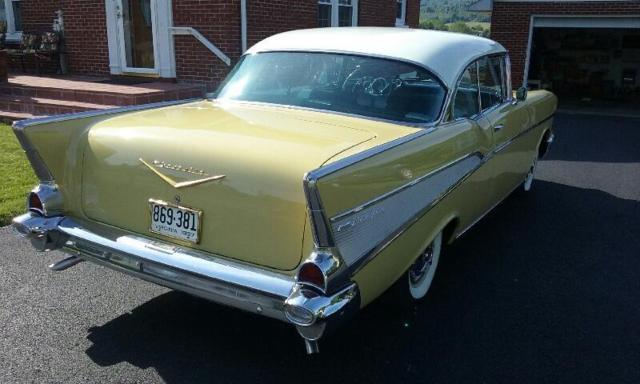 1957 Chevrolet Bel Air/150/210 Bel Air - photo 3