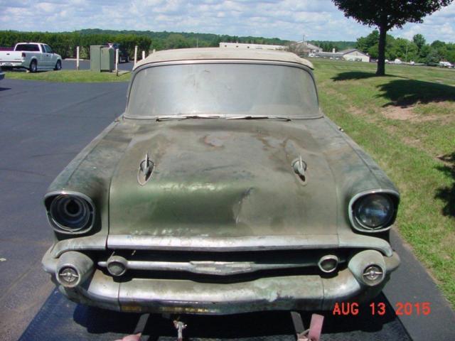 1957 Chevrolet Bel Air/150/210 - photo 2