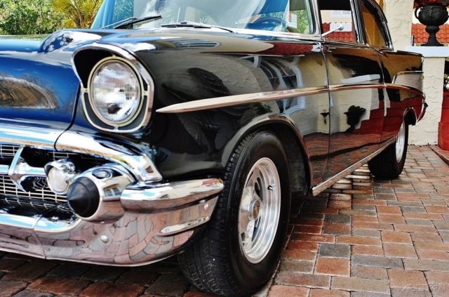 1957 Chevrolet Bel Air/150/210 Stunning Restoration Vintage Air - photo 7