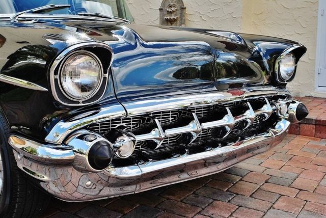 1957 Chevrolet Bel Air/150/210 Stunning Restoration Vintage Air - photo 9