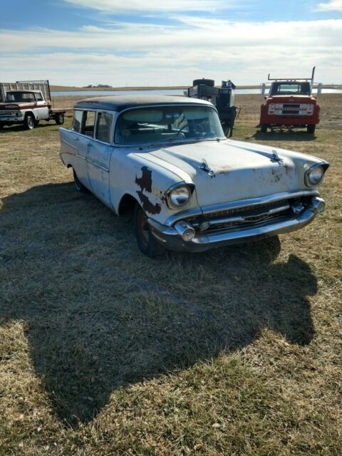 1957 Chevrolet Bel Air/150/210 - photo 2