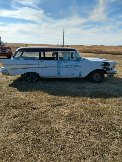 1957 Chevrolet Bel Air/150/210 - photo 3