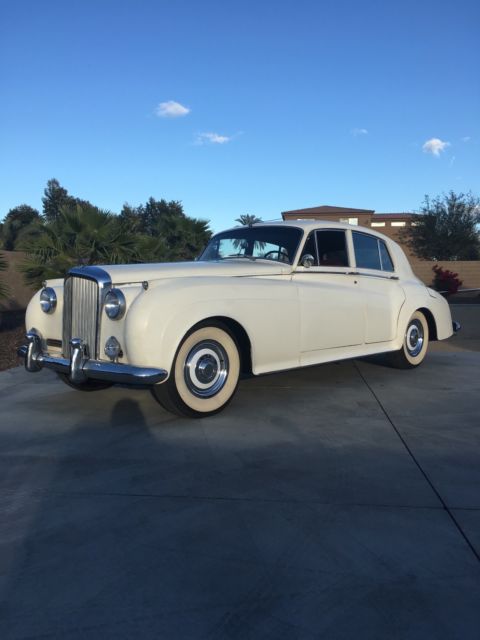 1957 Bentley S1 Series SALOON