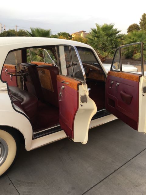 1957 Bentley S1 Series SALOON - photo 11