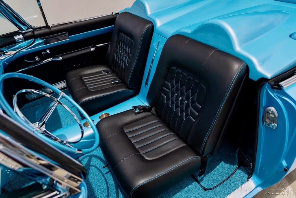 1957 Cadillac Eldorado Biarritz Sport Convertible - photo 10