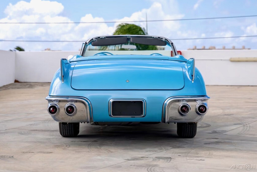 1957 Cadillac Eldorado Biarritz Sport Convertible - photo 4