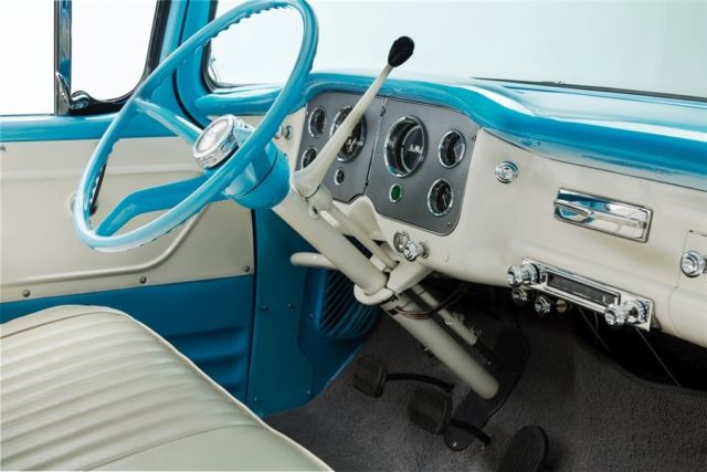 1957 GMC 100 Pickup Big Back Window V8 - photo 11