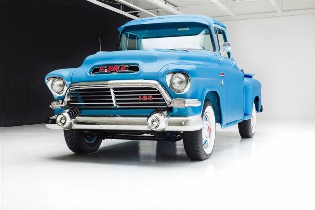 1957 GMC 100 Pickup Big Back Window V8 - photo 6