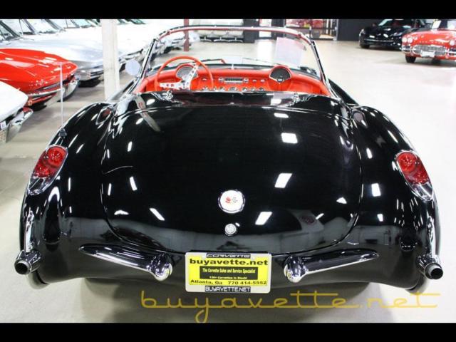 1957 Chevrolet Corvette Convertible - photo 11